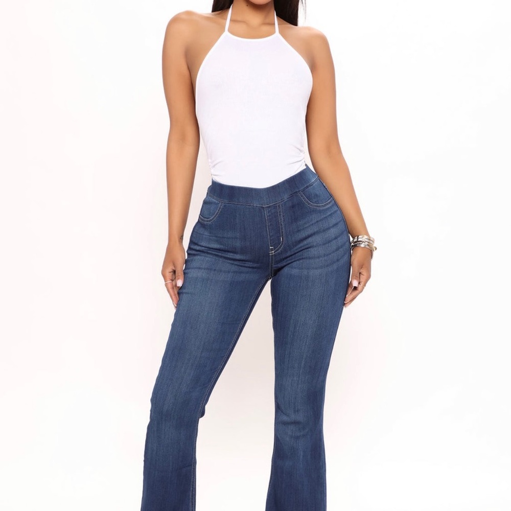 BNWT flare jean